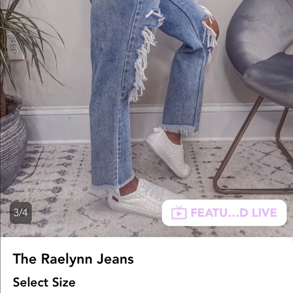 Cello The Raelynn Jeans - Picture 2 of 3